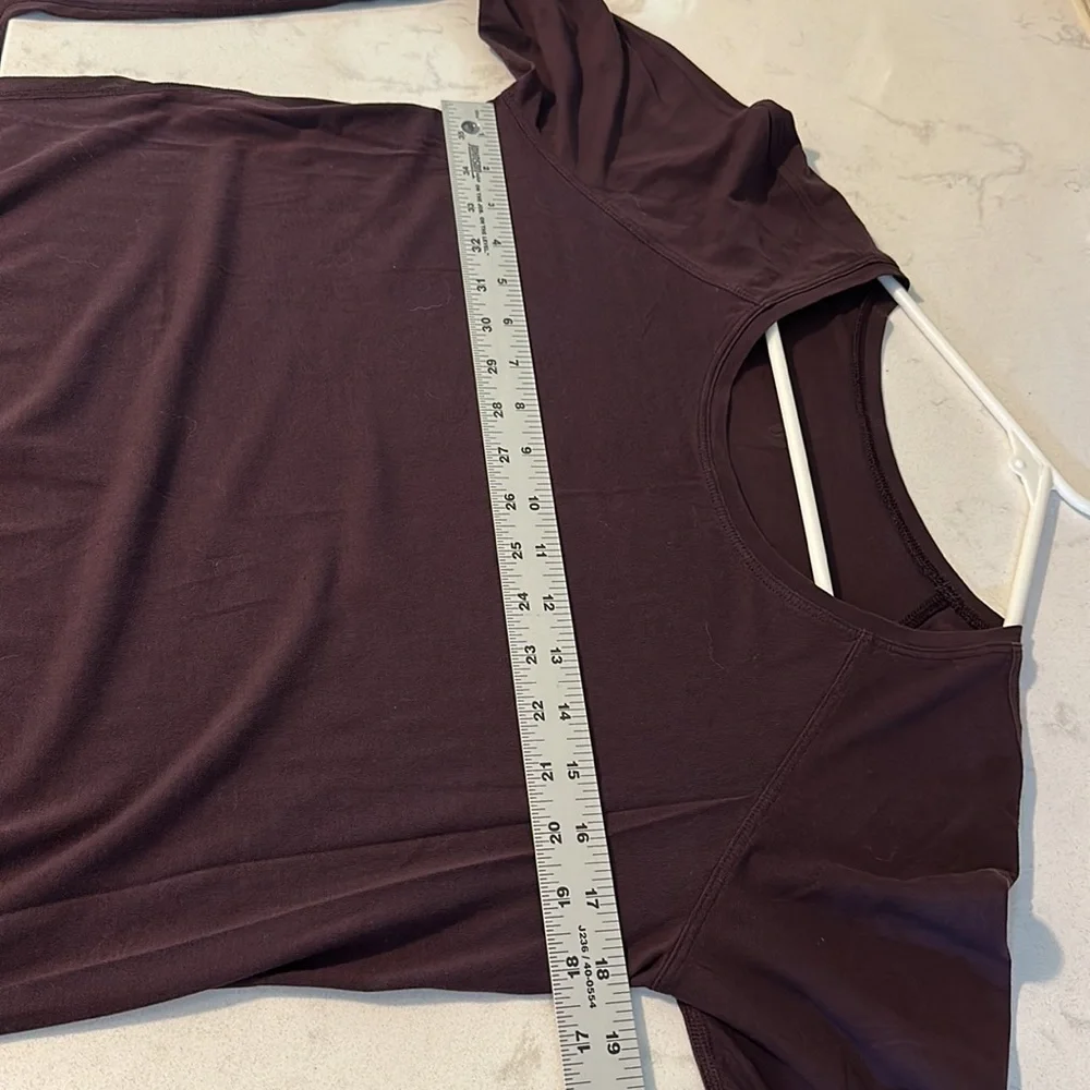 Lululemon long sleeve shirt - Picture 6 of 11